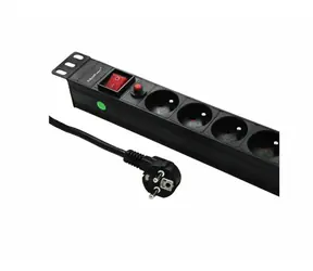 Qoltec 53996 Überspannungs-Steckdosenleiste / RACK 19" mit CB / 1HE / 16A / PDU / 8x Schuko / 2m