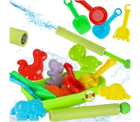 KIK Sandkasten-Set mit Wasserpistole / ab 3 Jahren