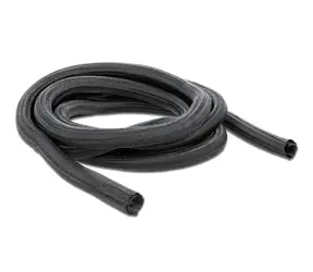 DeLock selbstschließender, geflochtener Kabelschutzschlauch 13 mm x 10 m schwarz