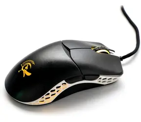 Ducky Feather ARGB - Huano Switches schwarz-weiß / Optische Gaming-Maus / 16.000 DPI / 6 Tasten / 1 Rad / USB / 1,8 m