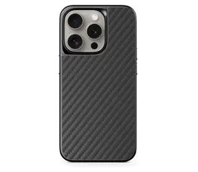 Epico Hybrid Carbon Magnetische Schutzhülle mit MagSafe für Apple iPhone 15 Pro Max schwarz