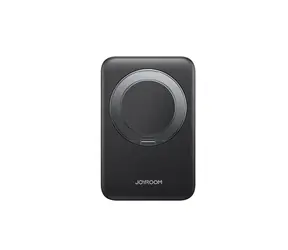 Joyroom JR-PBM12 schwarz / Powerbank / 10000 mAh / 22,5 W / 1x USB-A + 1x USB-C + kabelloses Laden / Ständer
