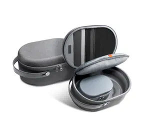 Spigen Klasden Beuteltasche für Apple Vision Pro grau