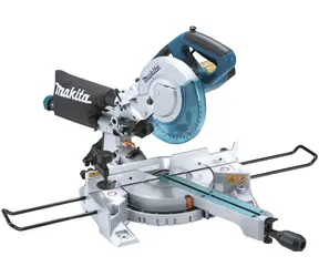 Makita LSO815FLN / Gehrungssäge / 1400 W / Durchmesser 216 mm / 5.000 U/min 