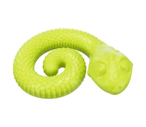 TRIXIE 34950 Snack-Schlange 18 cm grün / Schlange für Leckereien / TPR