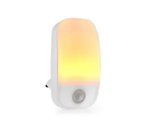 Nedis LNLW10WT / LED Steckdosen-Nachtlicht / Bewegungsmelder / 0,55 W / 11 lm 