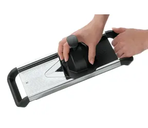 WMF Top Tools Mandoline für Gemüse / Edelstahl / 12,5 cm x 37 cm