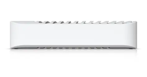 Ubiquiti UniFi Switch Pro 8 PoE / Switch / 8x GbE RJ-45 / 2x 10G SFP+ / 120W PoE / L3