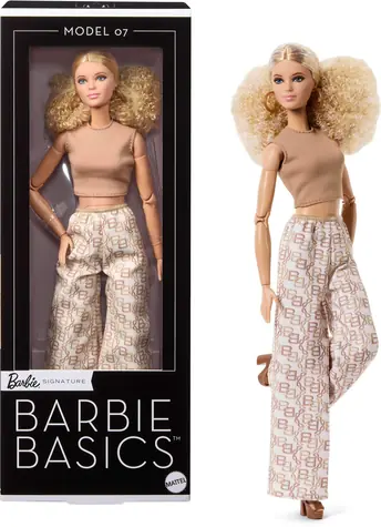 Mattel Barbie Signature Basics Puppe JJX26 / ab 6 Jahren