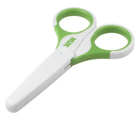 NUK Kinderschere für medizinische Zwecke mit Schutzhülle, grün / Schere / Abgerundete Spitzen / Sicherheitsverpackung