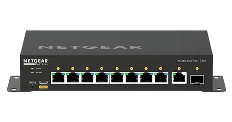 Netgear Switch 8x1G PoE+ 110W / Switch / 1x 1G + 1x SFP Uplink / Managed L2