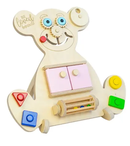 BELOVED BOARDS Busy Board Teddybär MINI rosa / Motorisches Holzspielzeug / Lehrt Zahlen, Formen und Farben