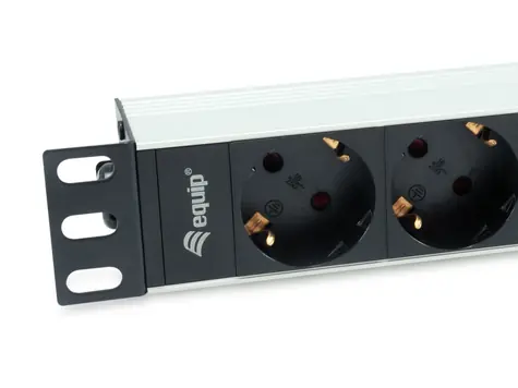 Equip "-Aluminium-Steckdosenleiste / PDU / 1U / SCHUKO - 4X CEE 7/5 / 16 A / 3500 W