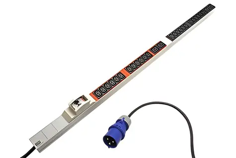 Bachmann Vertikal-Stromverteiler 800.2336 / Stromverteiler / 24x C13, 4X C19 / 2x Leitungsschutzschalter / 3 m, IEC 60309 32A