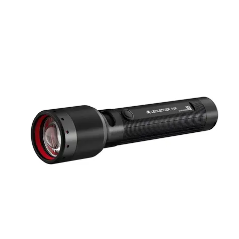 Ledlenser P6R / Taschenlampe / 700 lm / Reichweite 240 m / IP68 / USB-C