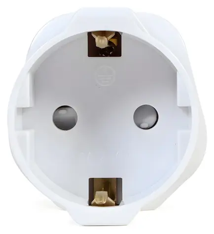 Cablexpert Reiseadapter EU-UK weiß / Netzadapter / 13 A