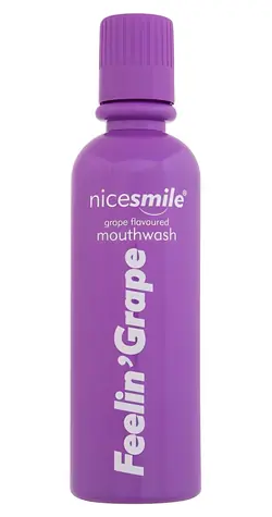 Xpel Nice Smile Feelin' Grape Mundspülung 330 ml