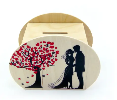 Hess Holzspardose Hochzeit / ab 3 Jahren