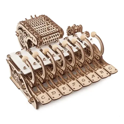 Ugears 3D mechanisches Holzpuzzle Programmierbare Celesta / ab 14 Jahren / 573 Teile / Schwierigkeit: mittel