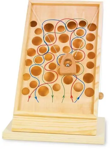 Small Foot Holzspielpfad für Kletterer / ab 3 Jahren