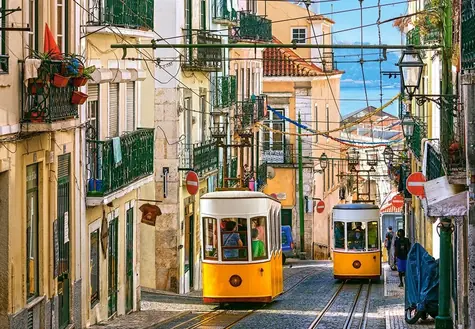 Castorland 104260 Straßenbahnen Lissabon, Portugal / 1000 Teile / ab 9 Jahren