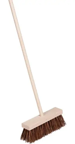 GOKI Kinderbesen mit Naturborsten 97cm / ab 3 Jahren