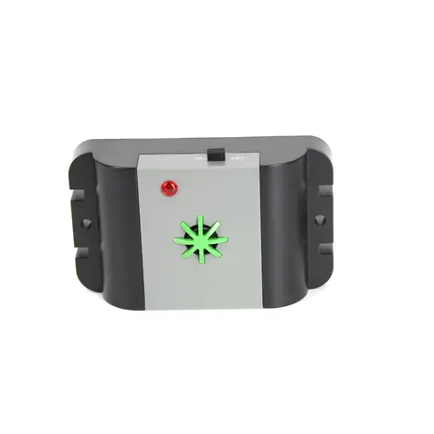 Isotronic M632 Nagetiervertreiber / 12-24 kHz / IP54 / Quarz / batteriebetrieben / 6x AAA