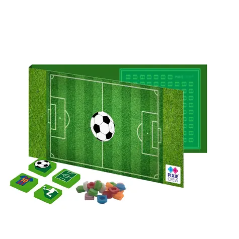 Postkarten und Karten von PIXIE CREW mit einem Geschenk darin - Fußball