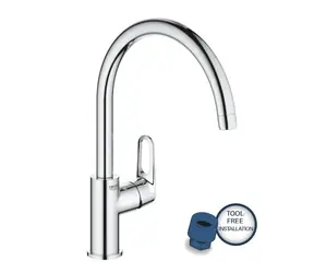 Küchenarmaturen und Spülbecken