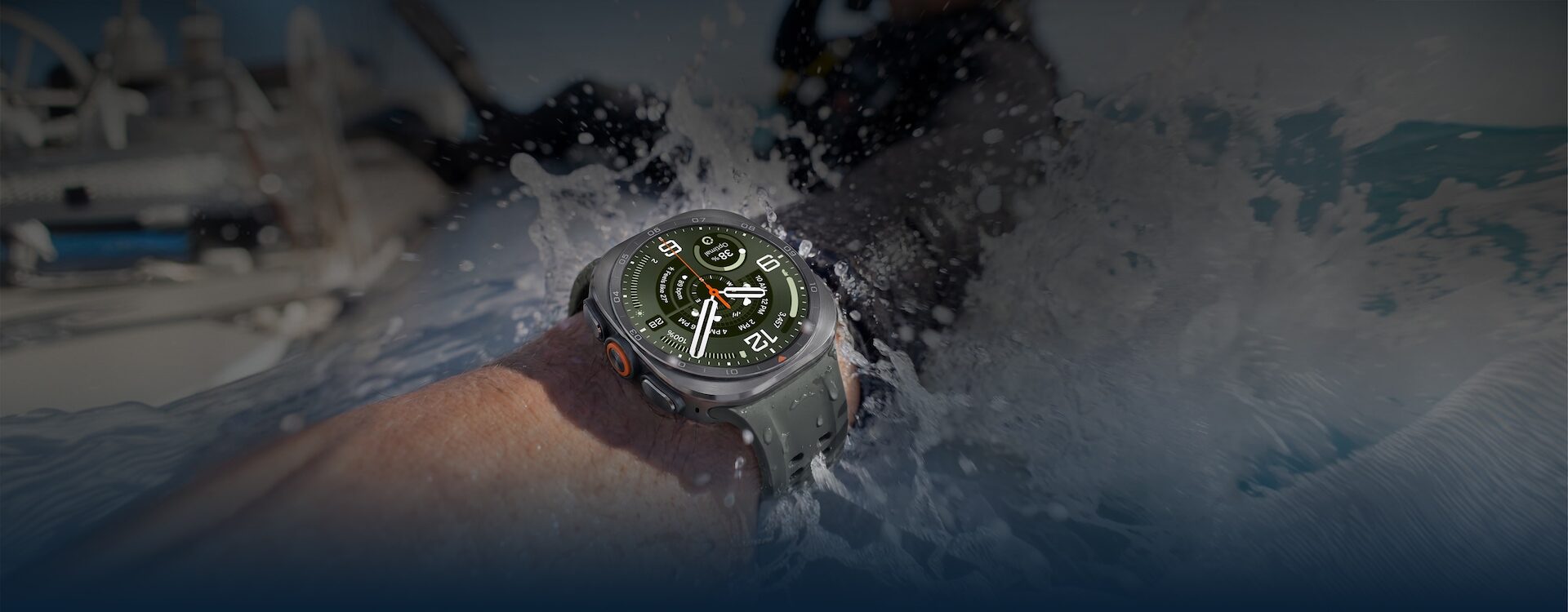 Galaxy Watch Ultra2 pod hladinou vody